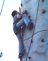 RockwallClimb216.jpg (7861 bytes)